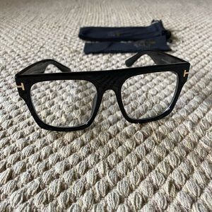 Fashion glasses (no prescription)